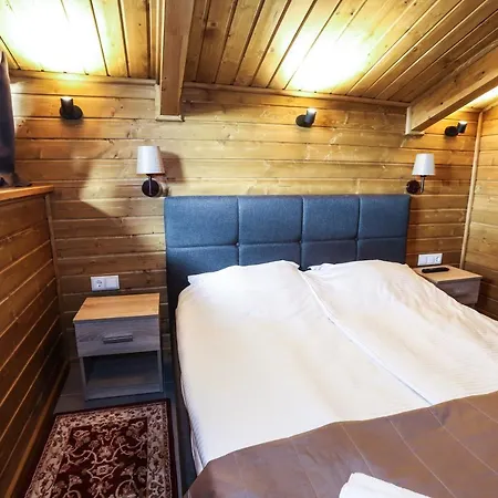 Mountain Hawk Park * Bansko