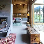 Mountain Hawk Park Луксозна вила Банско
