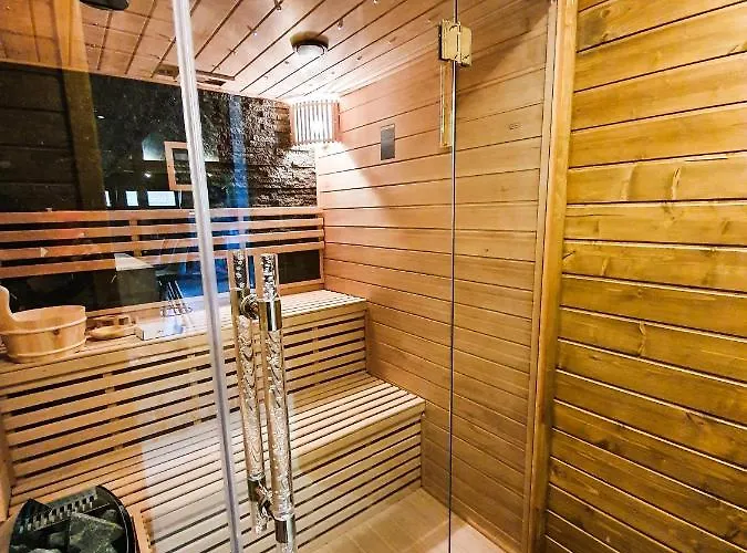 Mountain Hawk Park Villa *