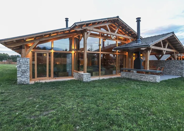 Mountain Hawk Park Villa Bansko