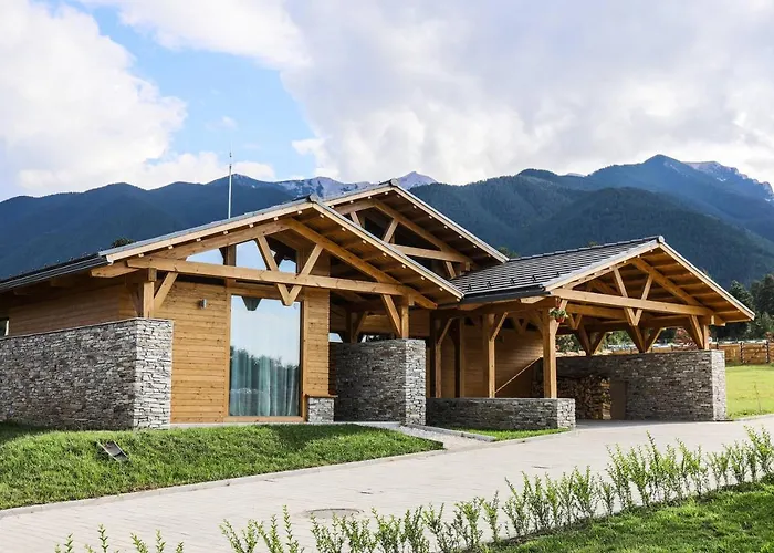 Mountain Hawk Park Bansko