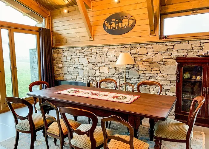 Mountain Hawk Park * Bansko