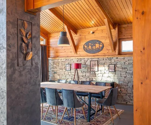 Villa Mountain Hawk Park *