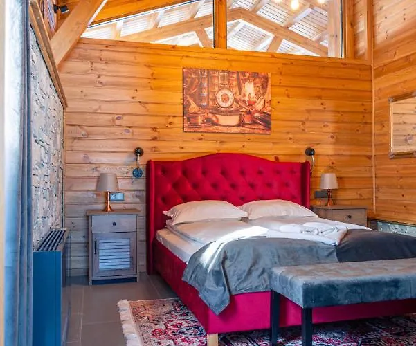 Mountain Hawk Park * Bansko